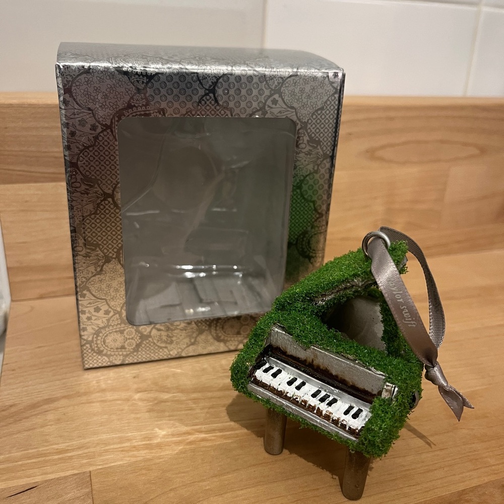 Taylor Swift Eras Tour Moss Piano Ornament